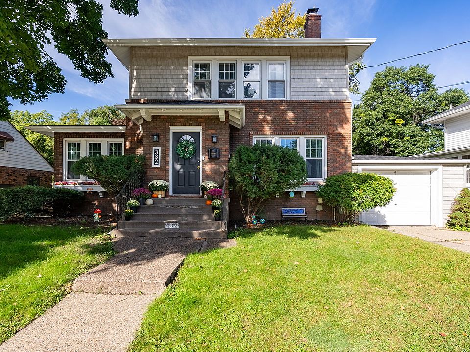1st image of 332 Forest Rd