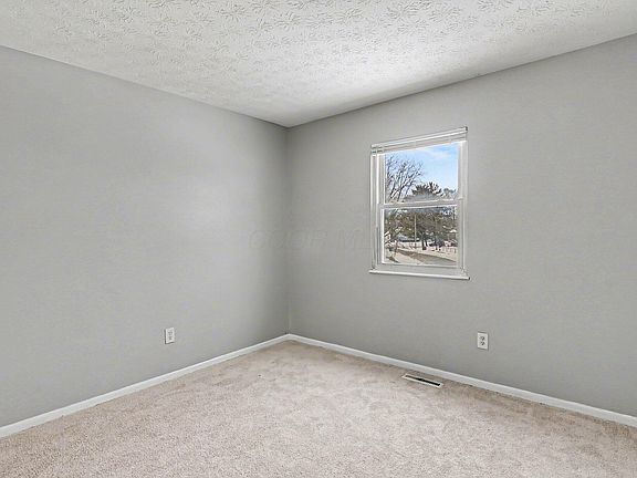 3rd image of 2900 Gentry Ln