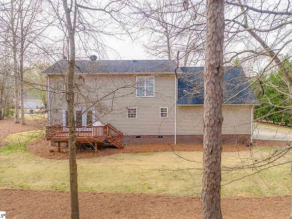 4th image of 602 S Artillery Ct