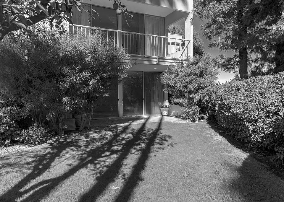 1st image of 493 Desert Lakes Dr