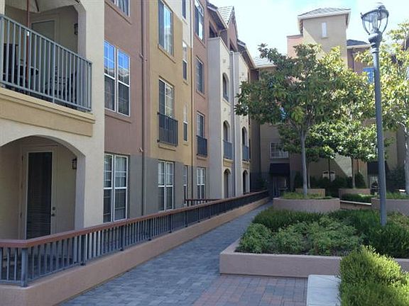 2nd image of 1550 Technology Dr Unit 1119