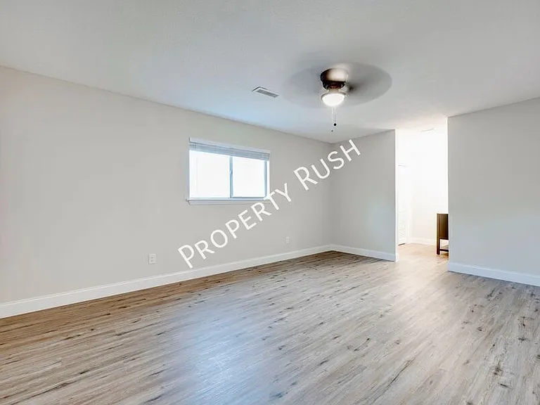 2323 Green Forest Dr #A — Photo 17