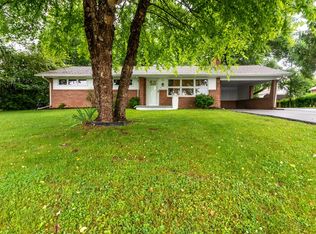 312 Lowry Dr SW, Abingdon, VA 24210