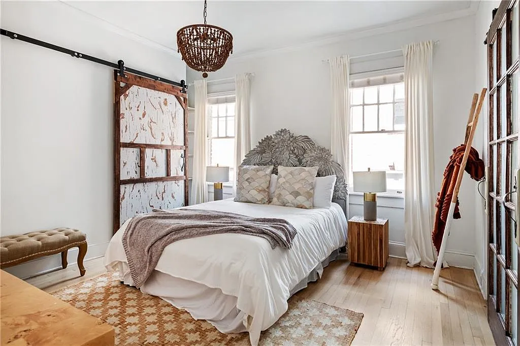 3 bed, 2.0 bath, 1675 sqft, $4,400 — Photo 2