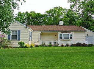 6940 Hilton Rd, Brecksville, OH 44141