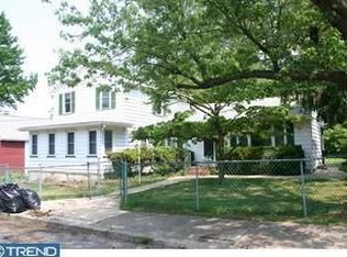 51 Green St, Mount Holly, NJ 08060