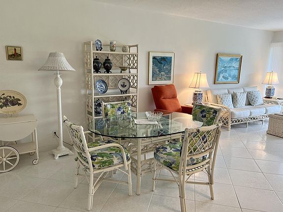 5th image of 478 Tequesta Dr APT 105