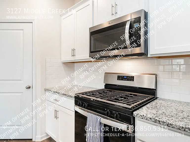 3127 Middle Creek Ln — Photo 16