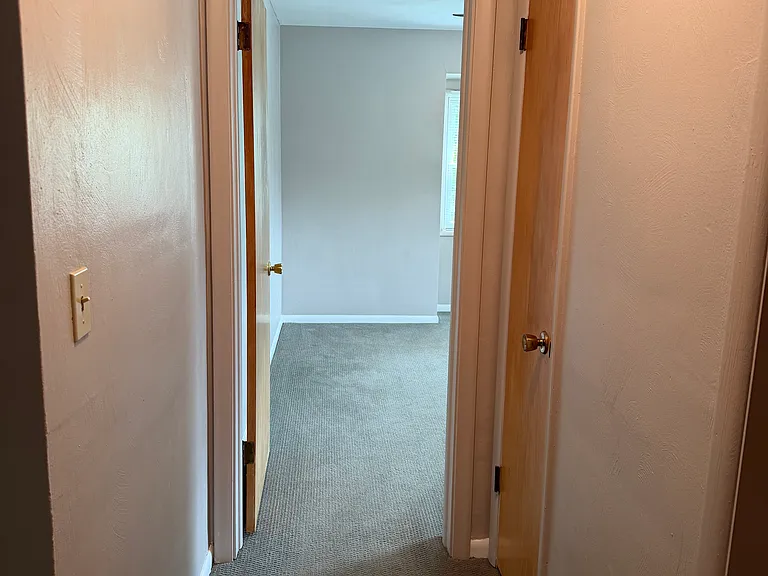 8190 Southern Blvd #4 — Photo 14