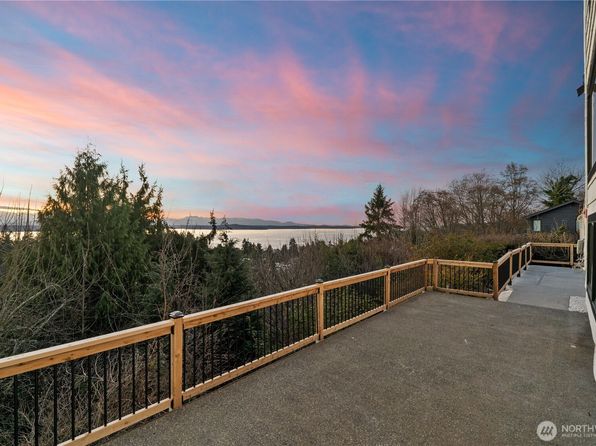 7515 44th Avenue SW, Seattle, WA 98136