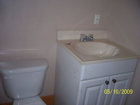 2nd image of 222 Andover St