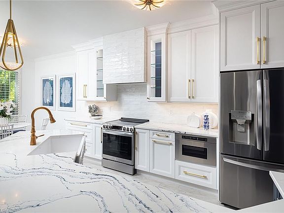 2nd image of 8460 Abbington CIR #1812