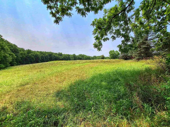 24-137 Hidden Valley Dr, Lanark, IL 61046