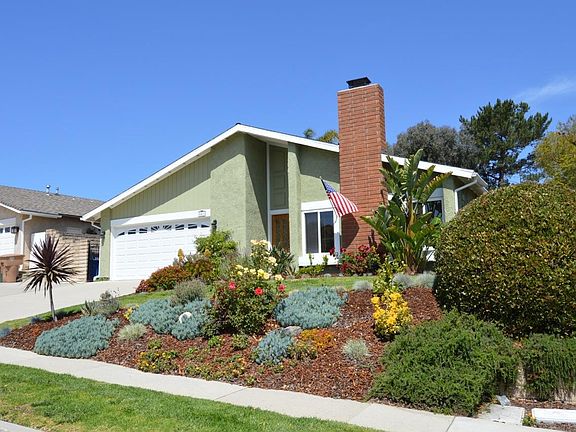3rd image of 441 Knollwood Dr