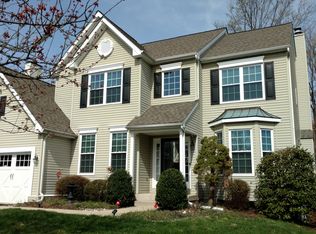 23 Overlook Cir, Garnet Valley, PA 19060