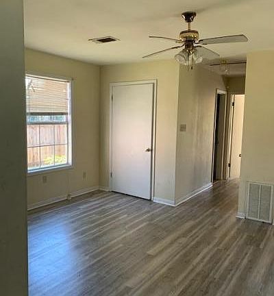 5th image of 805 Walton St