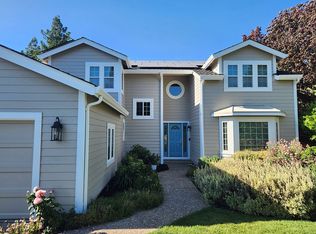 328 Paraiso Dr, Danville, CA