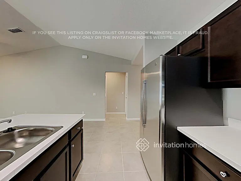 268 NW Bayshore Blvd — Photo 8