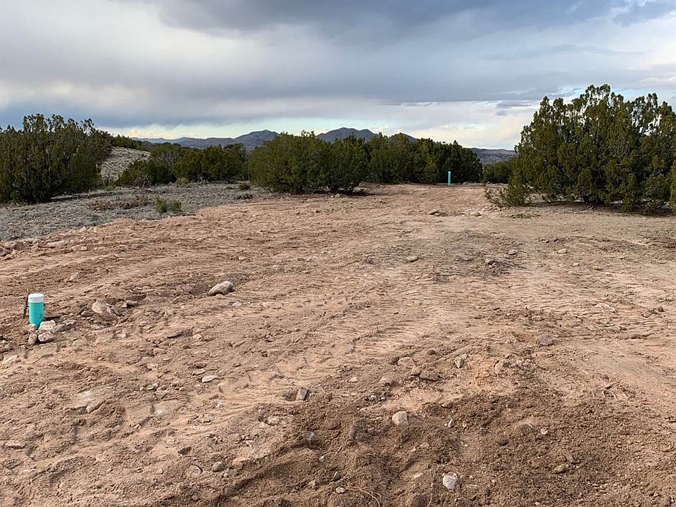 2nd image of 124 Rocinante Rd