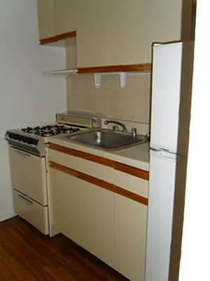 Rented by CitySites Real Estate Group | media 9