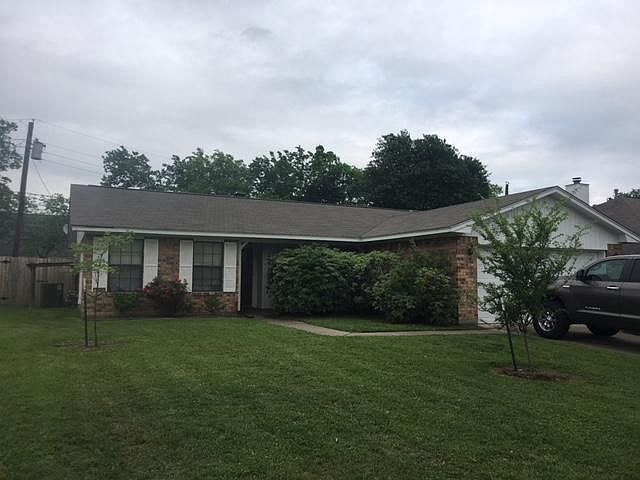 1st image of 1715 Laura Ln