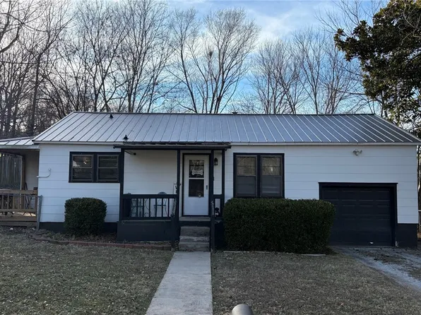 224 N Allen St, Harrison, AR 72601