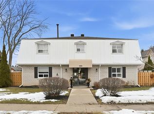 469 Claridge Rd #6, Burlington, ON L7N 2S1