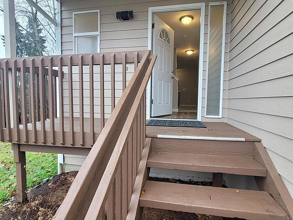 Unit B with small front deck