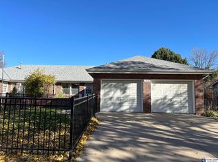 1512 Kingston Rd, Lincoln, NE 68506