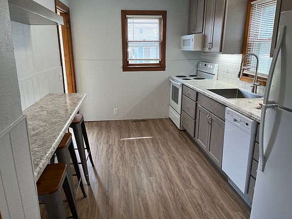 2nd image of 505 N Pine St