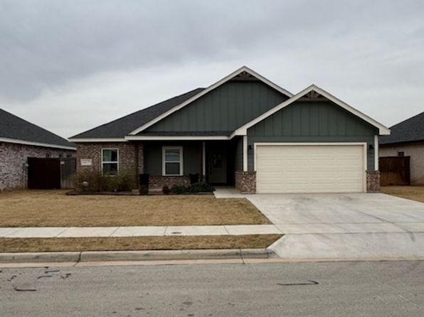 313 Sophia Ln