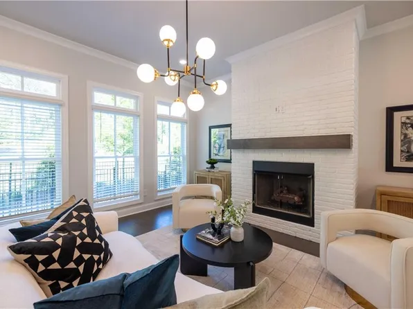 2842 Evanshire Ave #113, Duluth, GA 30096