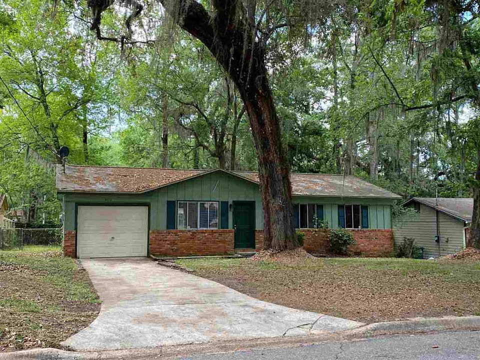 1st image of 4016 Scarlett Dr