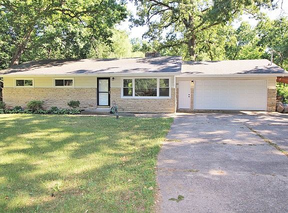 2nd image of 13455 W Greenview Dr
