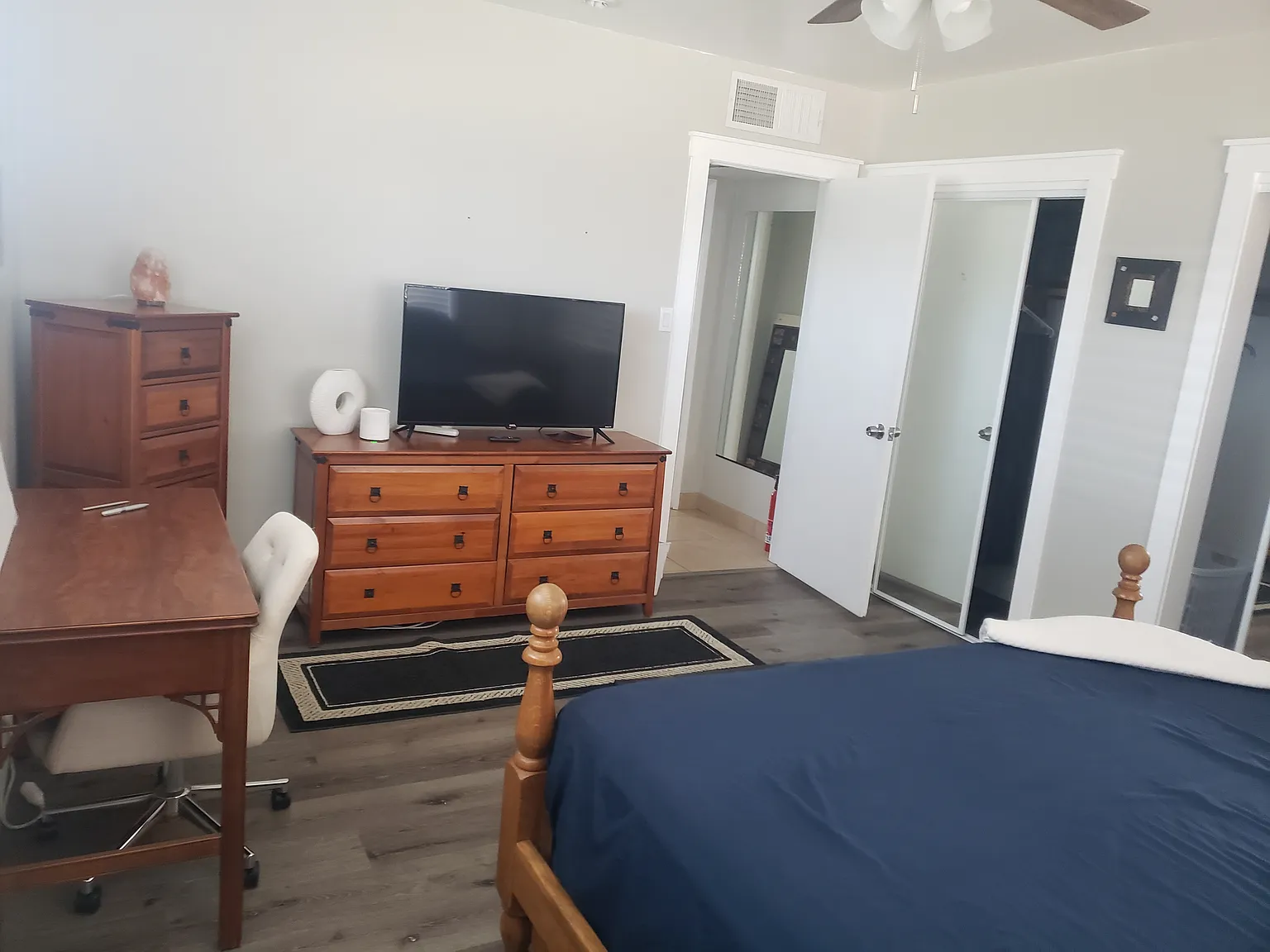 3 bed, 1900 sqft, $1,100 — Photo 3