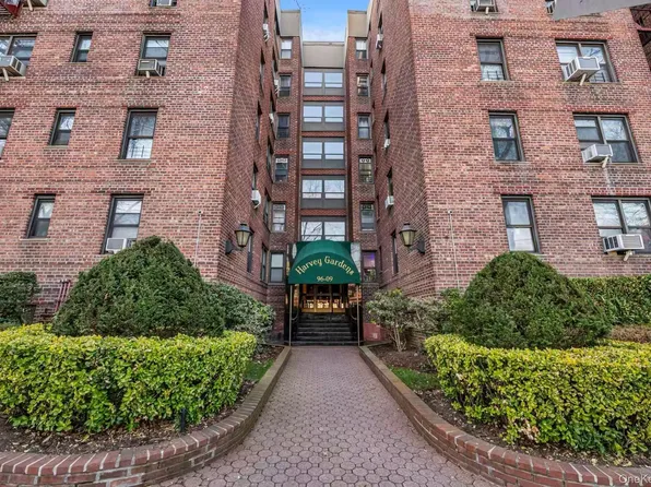 96-09 67th Avenue #1D, Rego Park, NY 11374