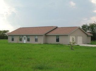 532 Stagecoach Hill Dr, Seguin, TX 78155