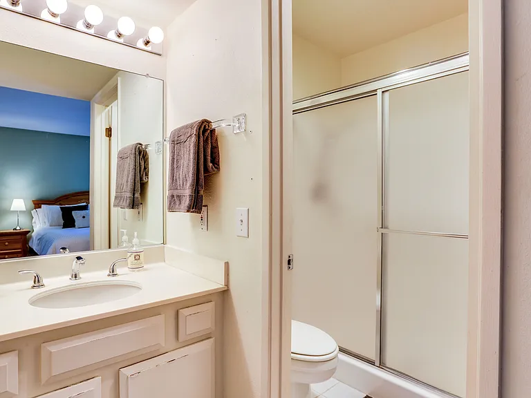 1434 S Camino Real — Photo 18