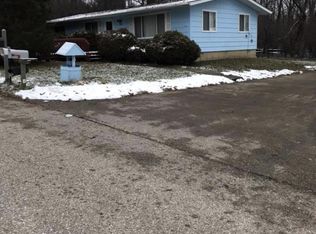 N3252 Opal Rd, Lake Geneva, WI 53147