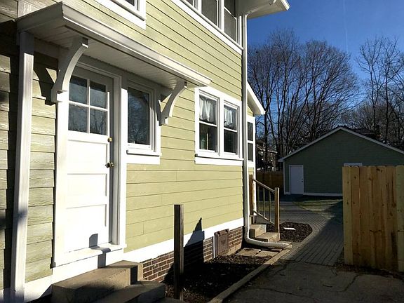 5th image of 3945 Carrollton Ave