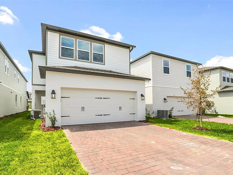 12743 Brodlove Ln — Photo 36