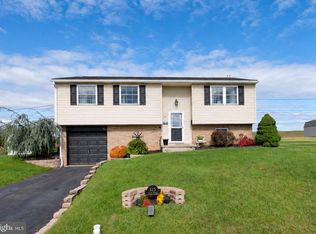 325 Egle Rd, Reading, PA 19601