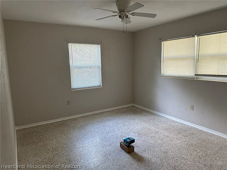 1327 Hotiyee Ave — Photo 13