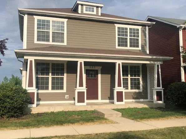 222 S Oak St, Cortland, IL 60112