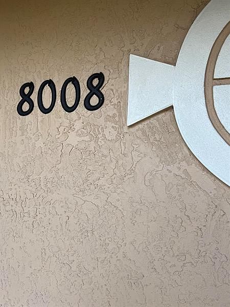 1st image of 8008 Carnoustie Pl