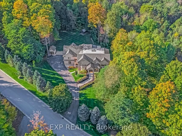 19 Glenhill Trl, Whitchurch Stouffville, ON L4A 1L9