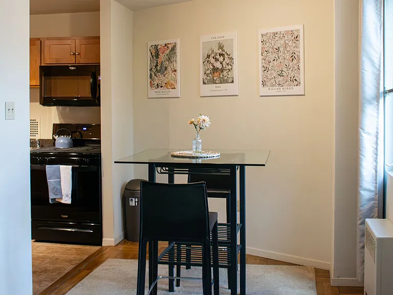 Thomas Wynne Apartments — Photo 61