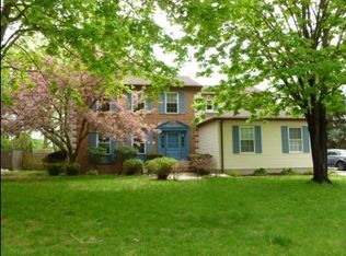 139 Hickory Rd, Somerset, NJ 08873