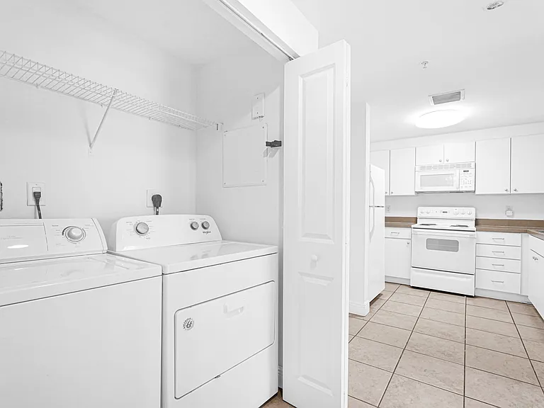1250 S Miami Ave #812 — Photo 15