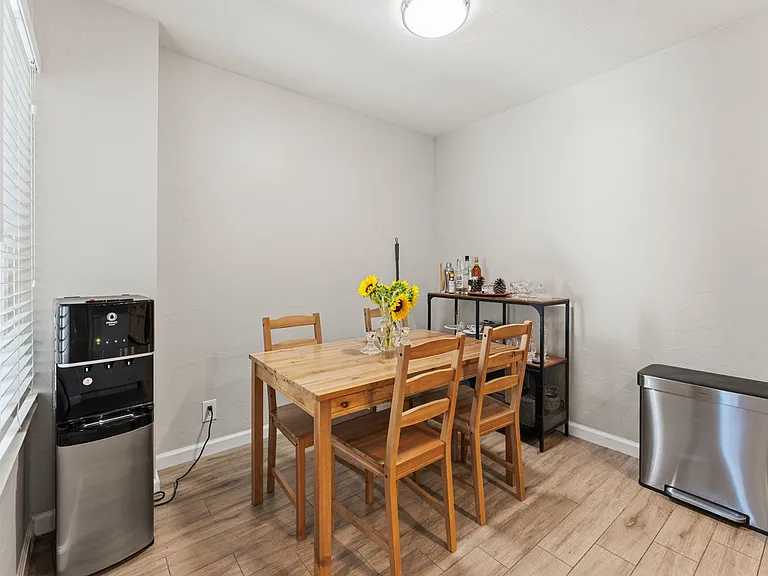 2524 T St #16 — Photo 14